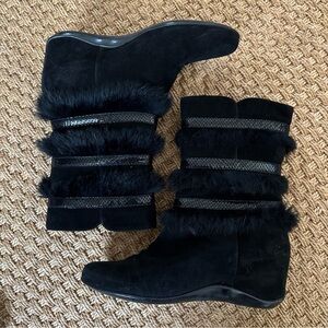 Aquatalia Black Fur-Trimmed Women's Suede Boots size 7 1/2